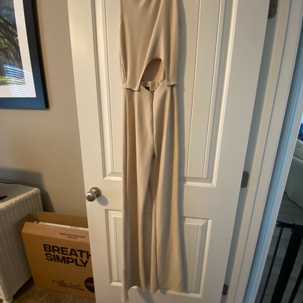 PrettyLittleThing Taupe Ribbed Jumpsuit